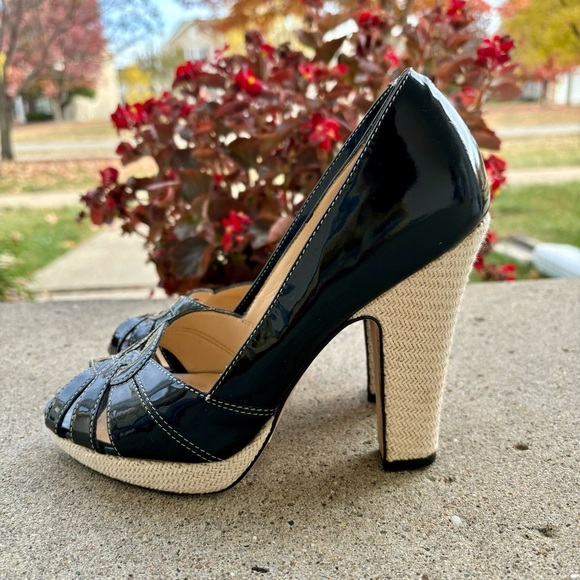 Cole Haan Collection NikeAir Black peeped toe tan heels Size 6.5 B - Picture 2 of 7